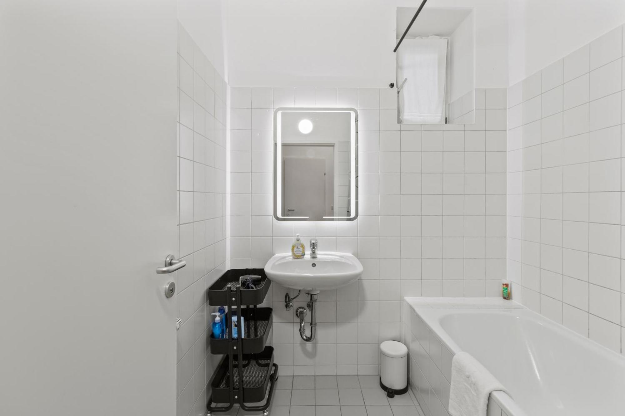 Appartement 1 Bedroom Garden Near Schoenbrunn Wenen