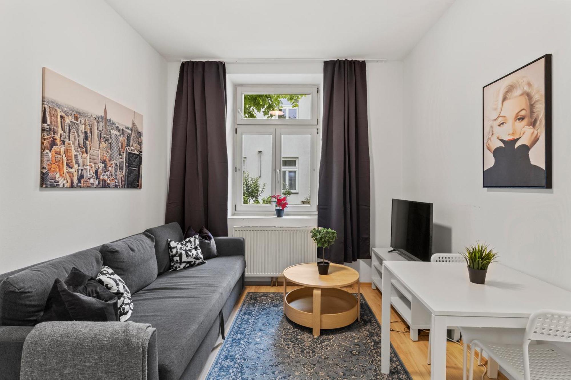 1 Bedroom Garden Near Schoenbrunn Appartement *